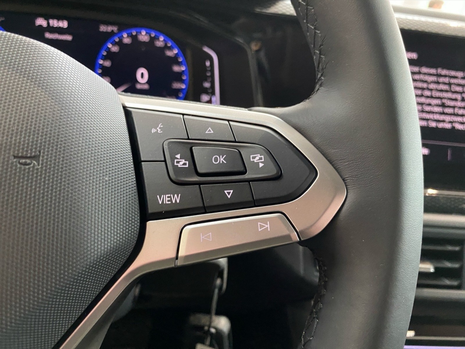 Volkswagen Taigo 1.0 tsi life 110cv dsg - 17