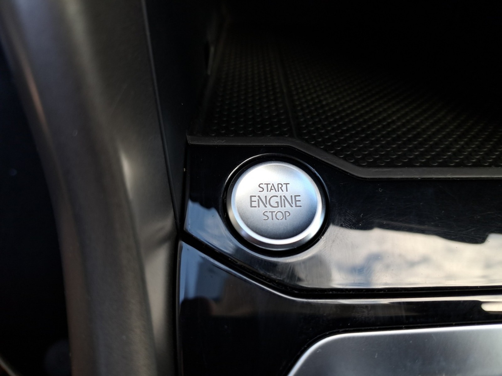 Volkswagen T-Roc 2.0 tdi business 150cv - 23