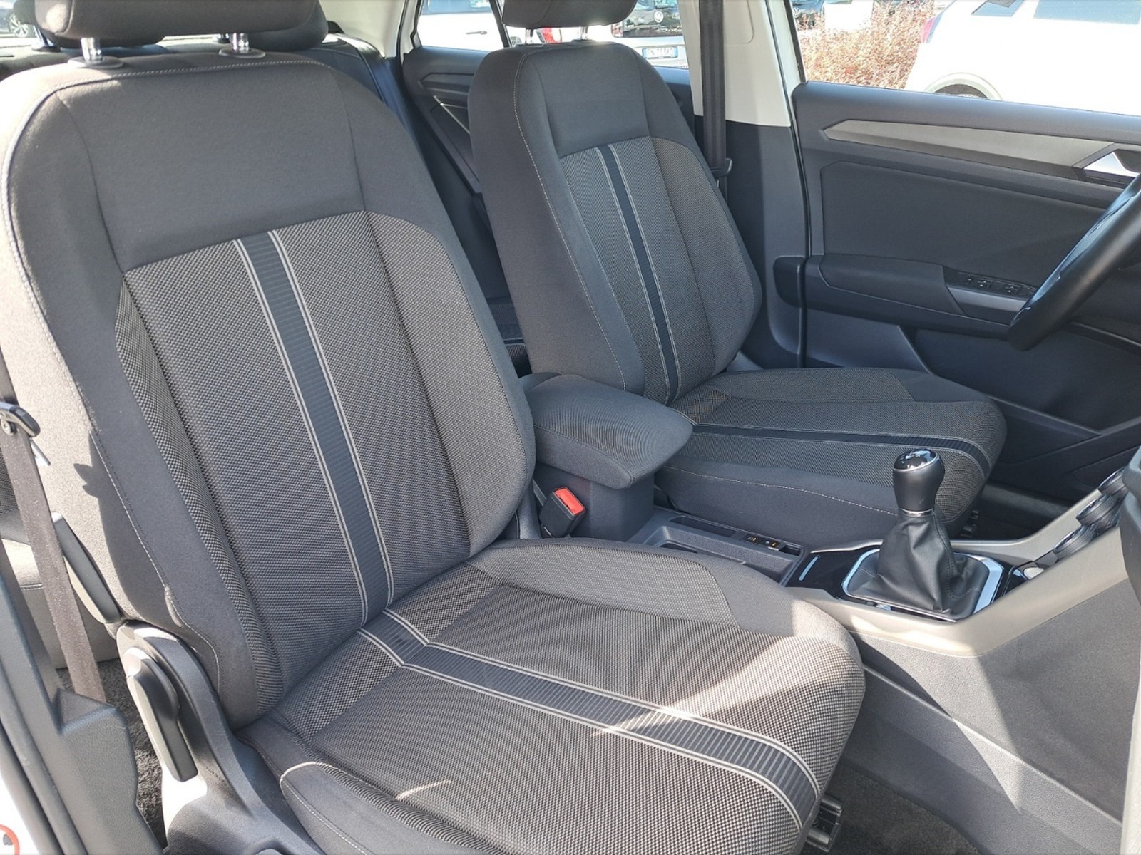 Volkswagen T-Roc 2.0 tdi business 150cv - 9