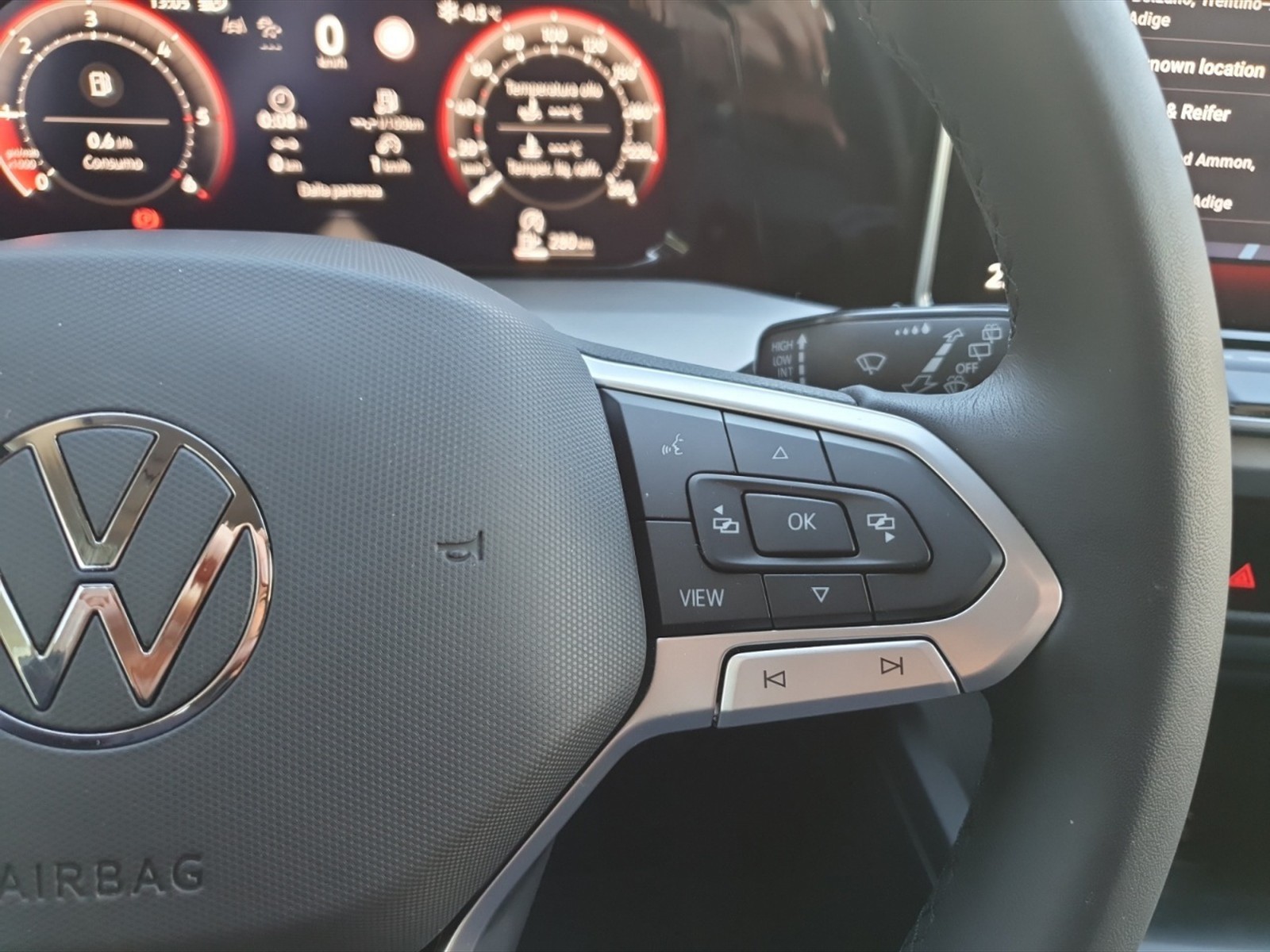 Volkswagen Golf variant 2.0 tdi edition plus 115cv - 17