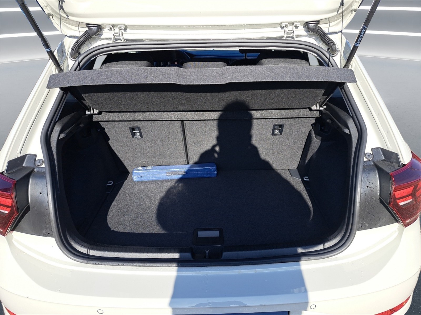 Volkswagen Polo 1.0 evo edition plus 80cv - 11