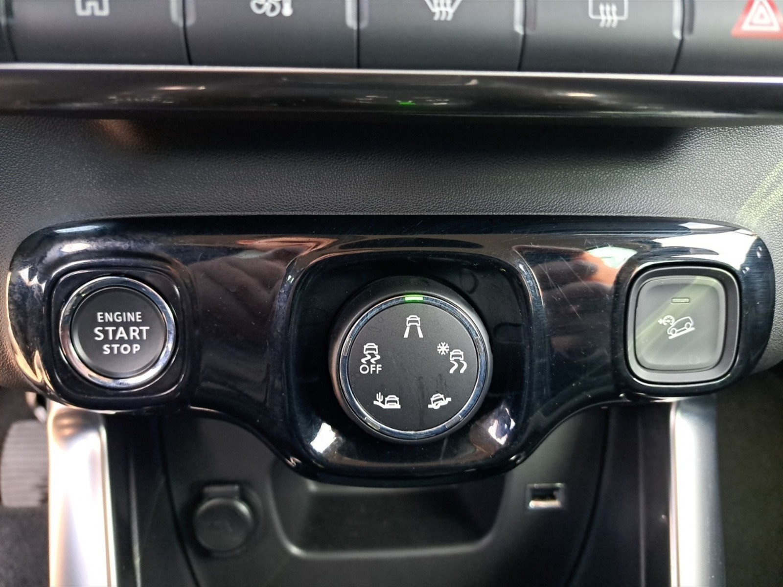 Citroen C3 Aircross 1.5 bluehdi shine pack s&s 110cv - 18