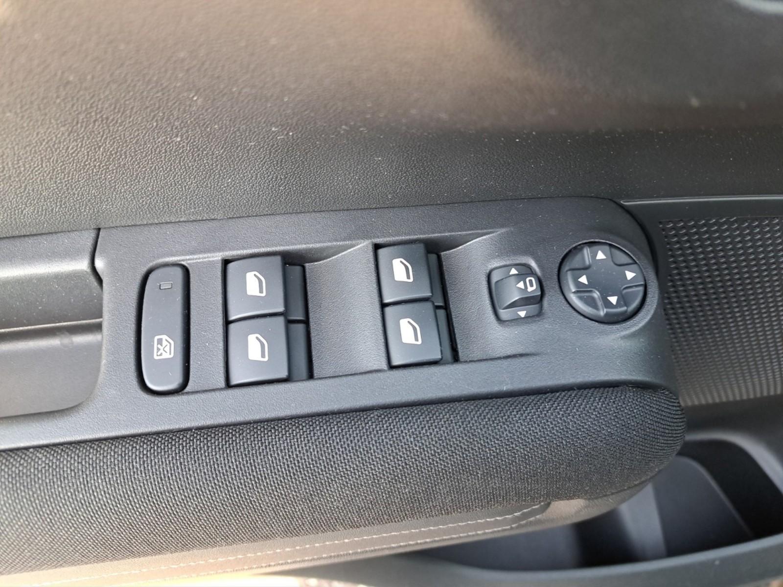 Citroen C3 Aircross 1.5 bluehdi shine pack s&s 110cv - 19