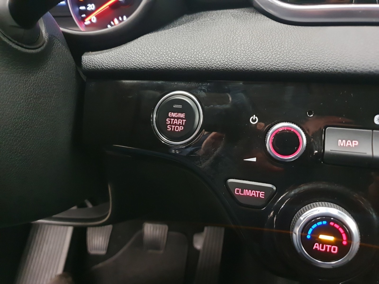 Kia Sportage 1.6 crdi mhev style 2wd 136cv - 20