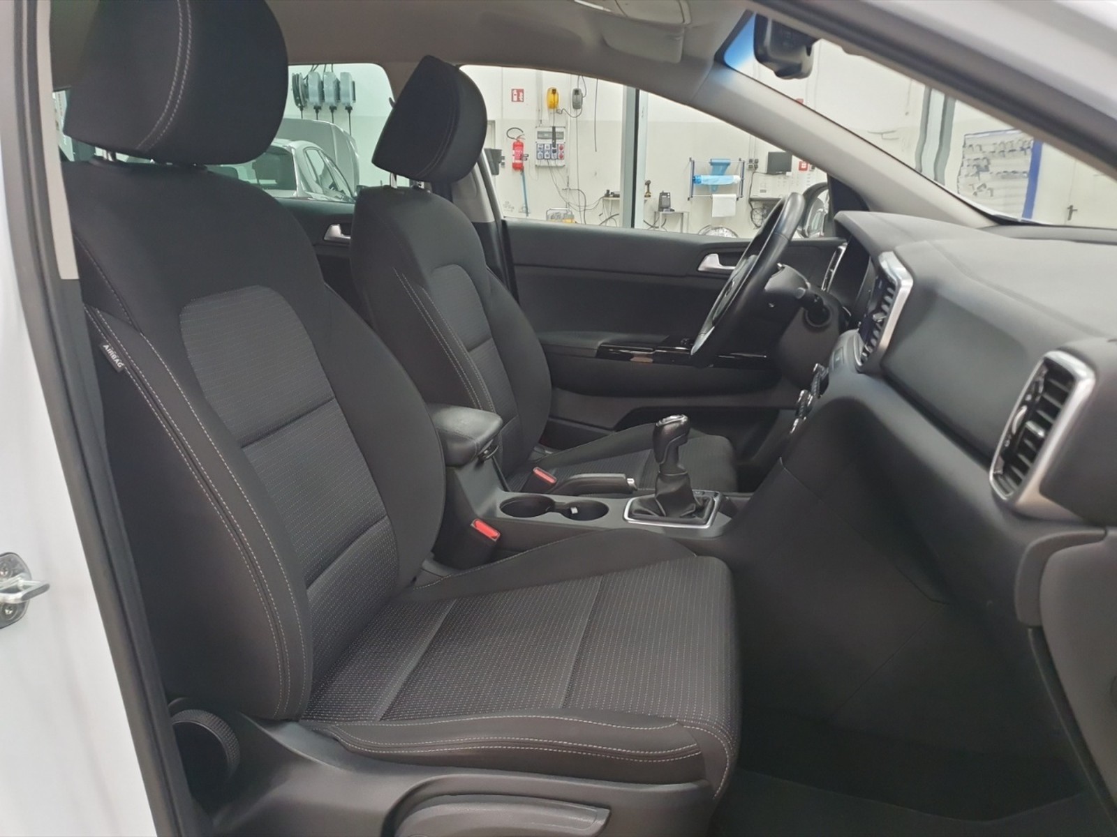 Kia Sportage 1.6 crdi mhev style 2wd 136cv - 8