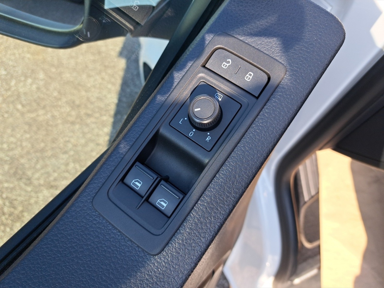 Volkswagen T6 Caravelle t6 2.0 tdi 150cv 3.0t comfort p.c. e6 - 18