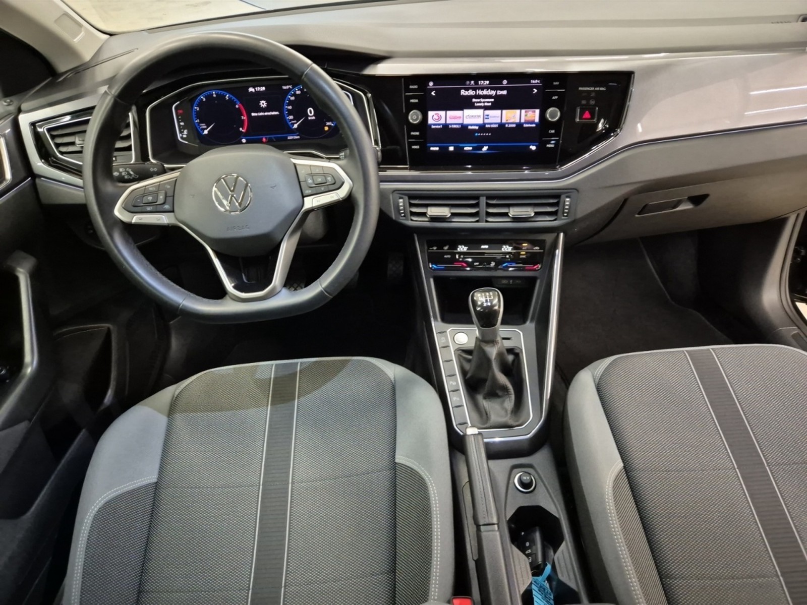 Volkswagen Polo 1.0 tsi style 95cv - 6