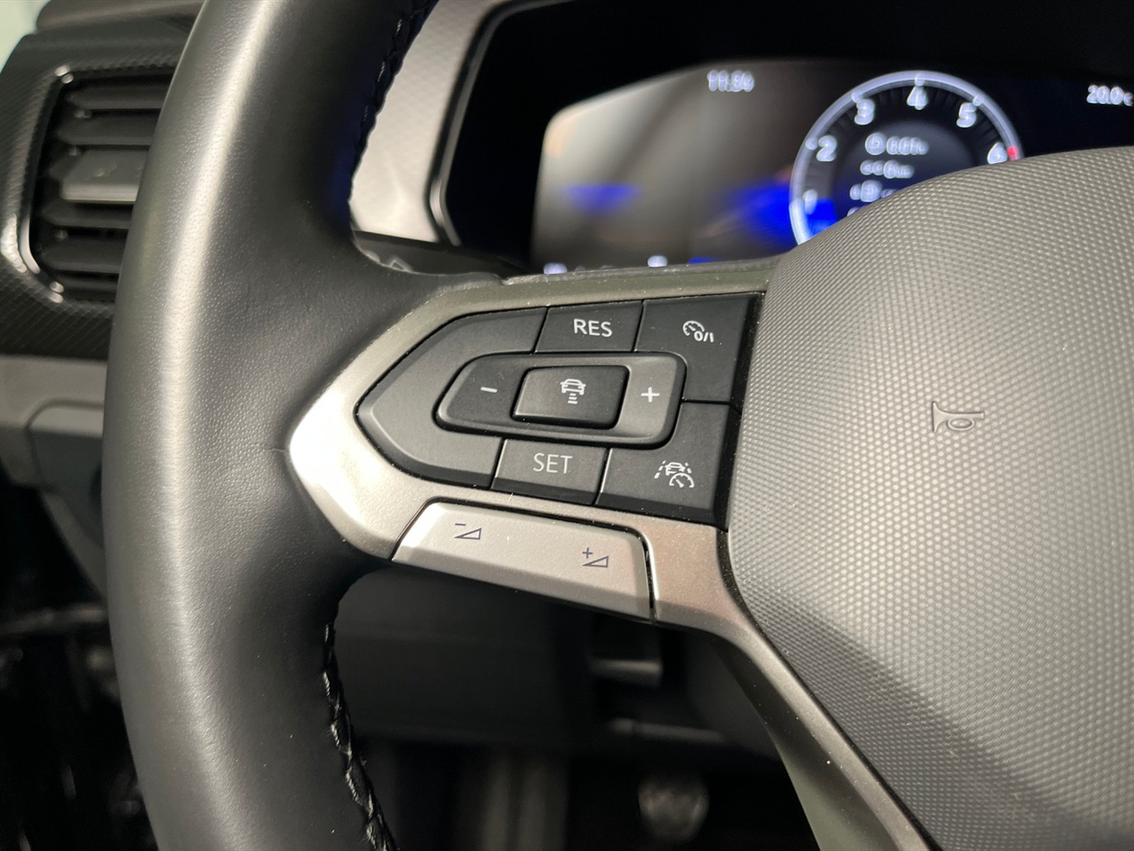 Volkswagen T-Cross 1.0 tsi life 95cv - 16