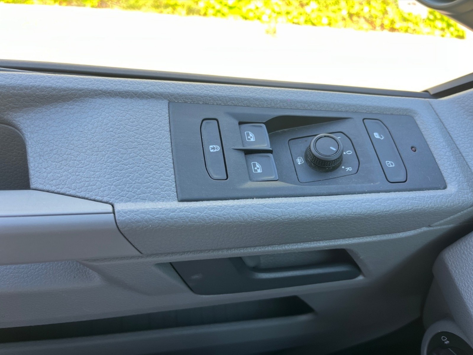 Volkswagen T6 Transporter Caravelle 2.0 TDI 150CV PC Comfortline - 23