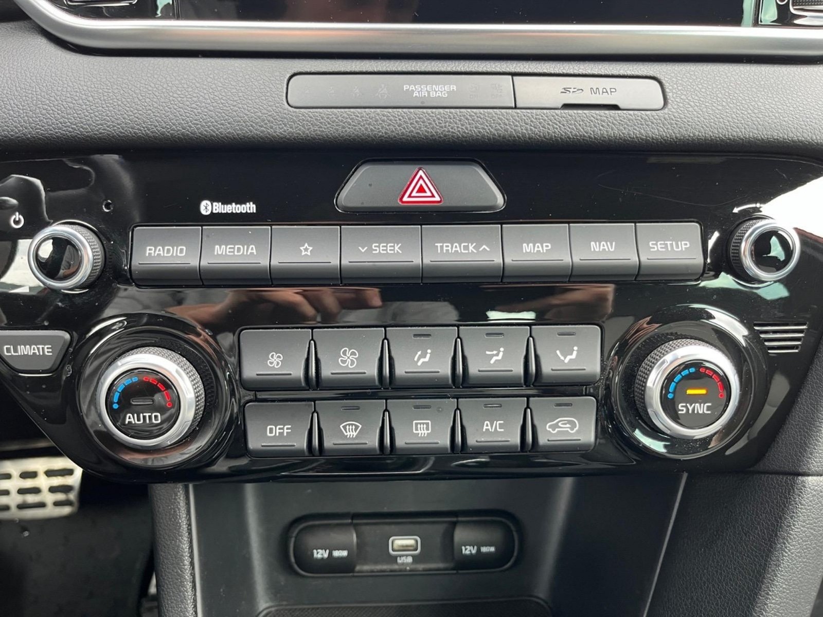 Kia Sportage 2.0 crdi mhev gt line awd at8 - 18