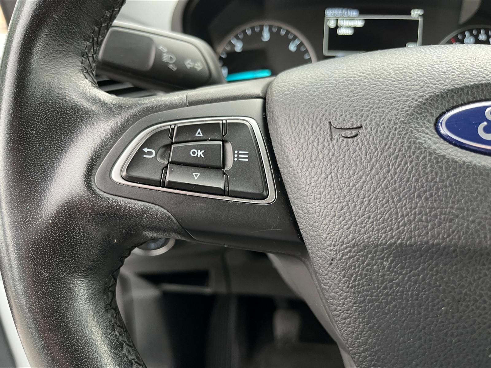 Ford EcoSport 1.5 tdci business 100cv - 16