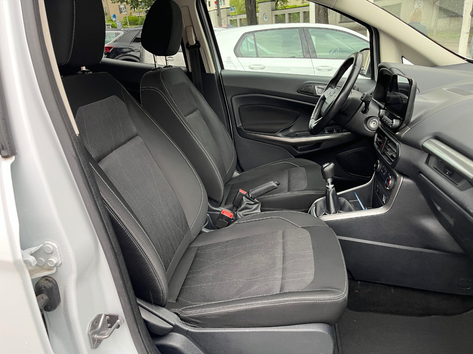 Ford EcoSport 1.5 tdci business 100cv - 8