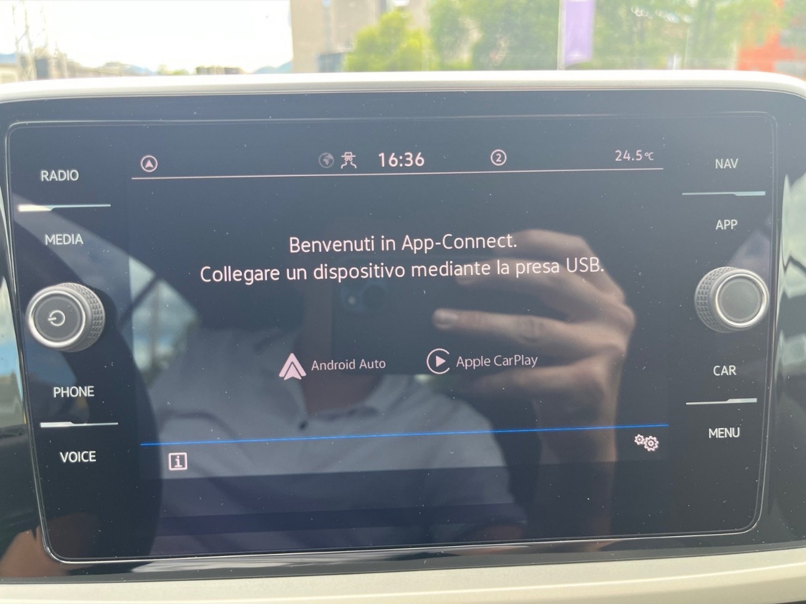 Volkswagen T-Roc cabriolet 1.5 tsi style dsg - 14