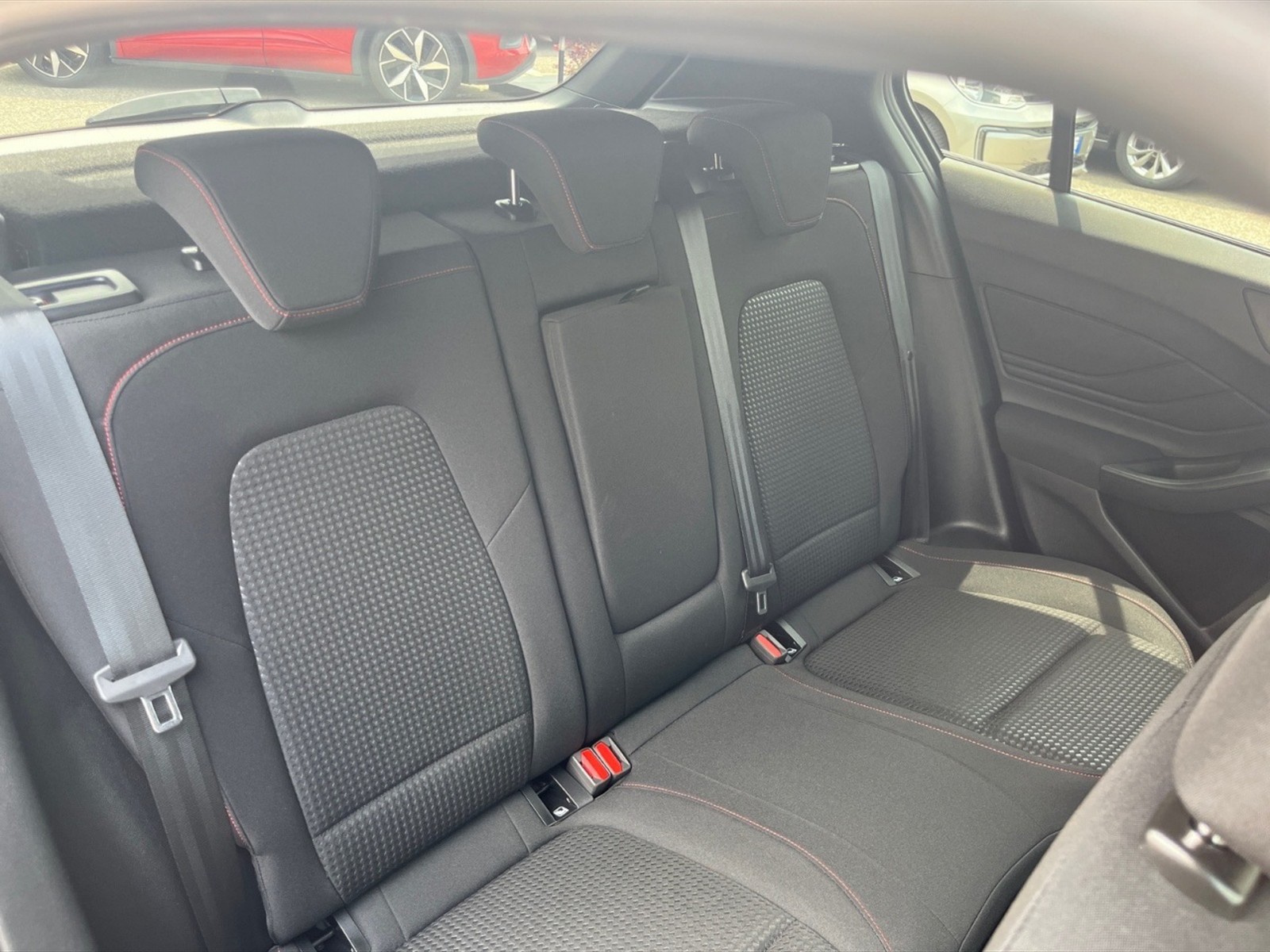 Ford Focus 1.5 ecoblue st-line x 115cv auto - 9
