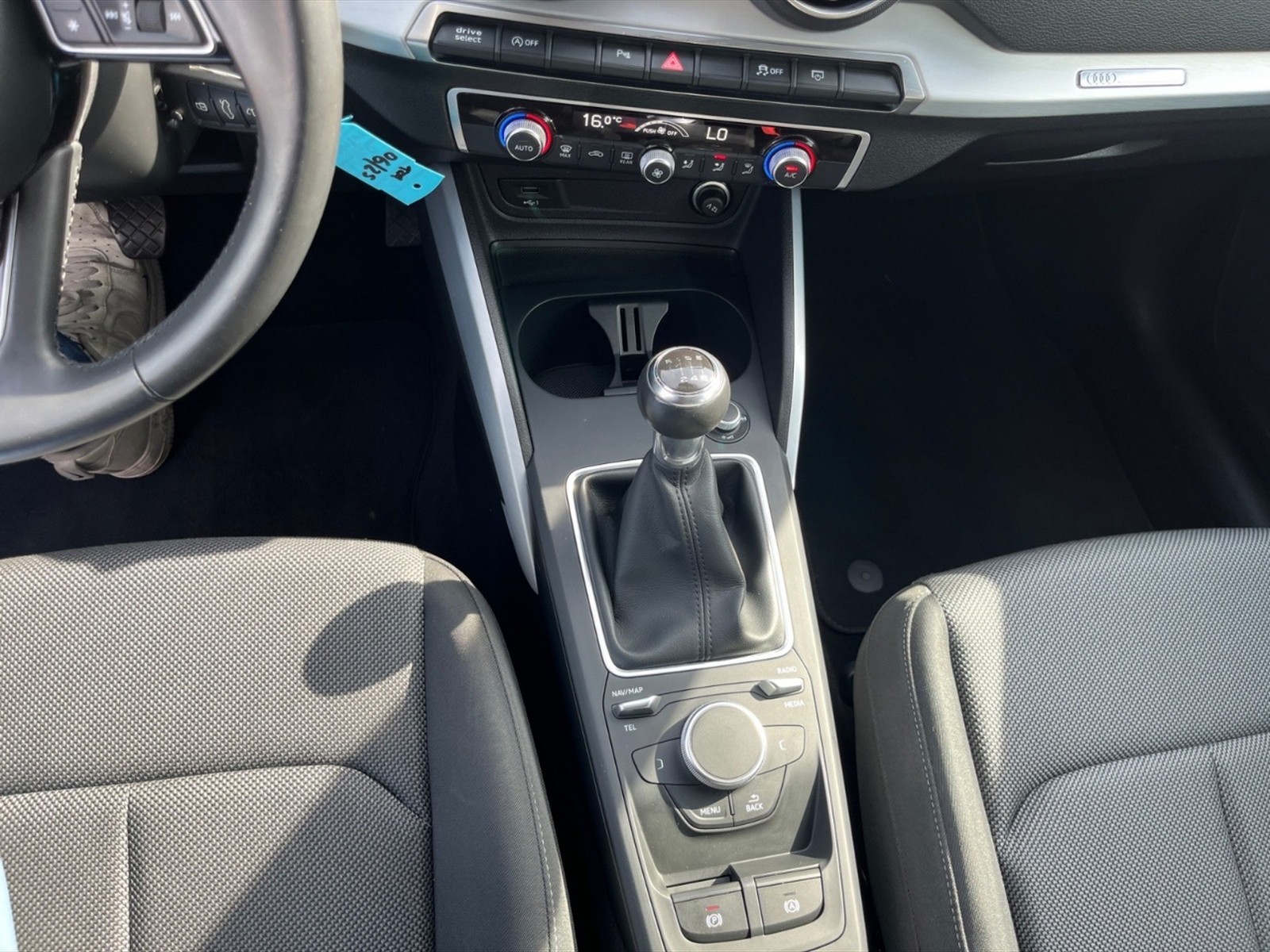 Audi Q2 30 1.6 tdi admired - 20