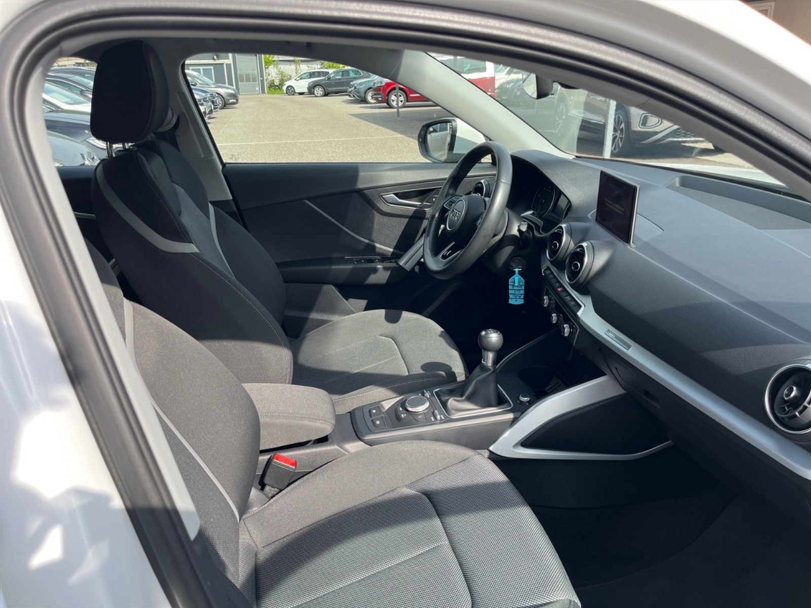 Audi Q2 30 1.6 tdi admired - 8