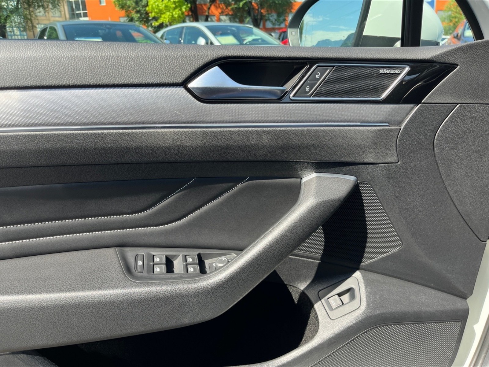 Volkswagen Passat variant 2.0 tdi executive 190cv dsg - 23