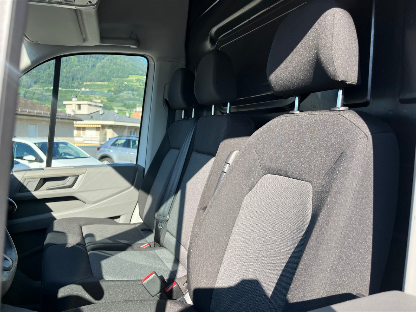 Volkswagen VIC Crafter 35 2.0 tdi 140cv l3h3 business - 17