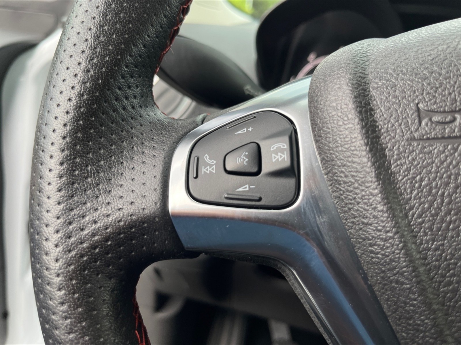 Ford Transit Ford Tourneo Courier 1.5 Tdci 100cv S&s Sport My20 - 12