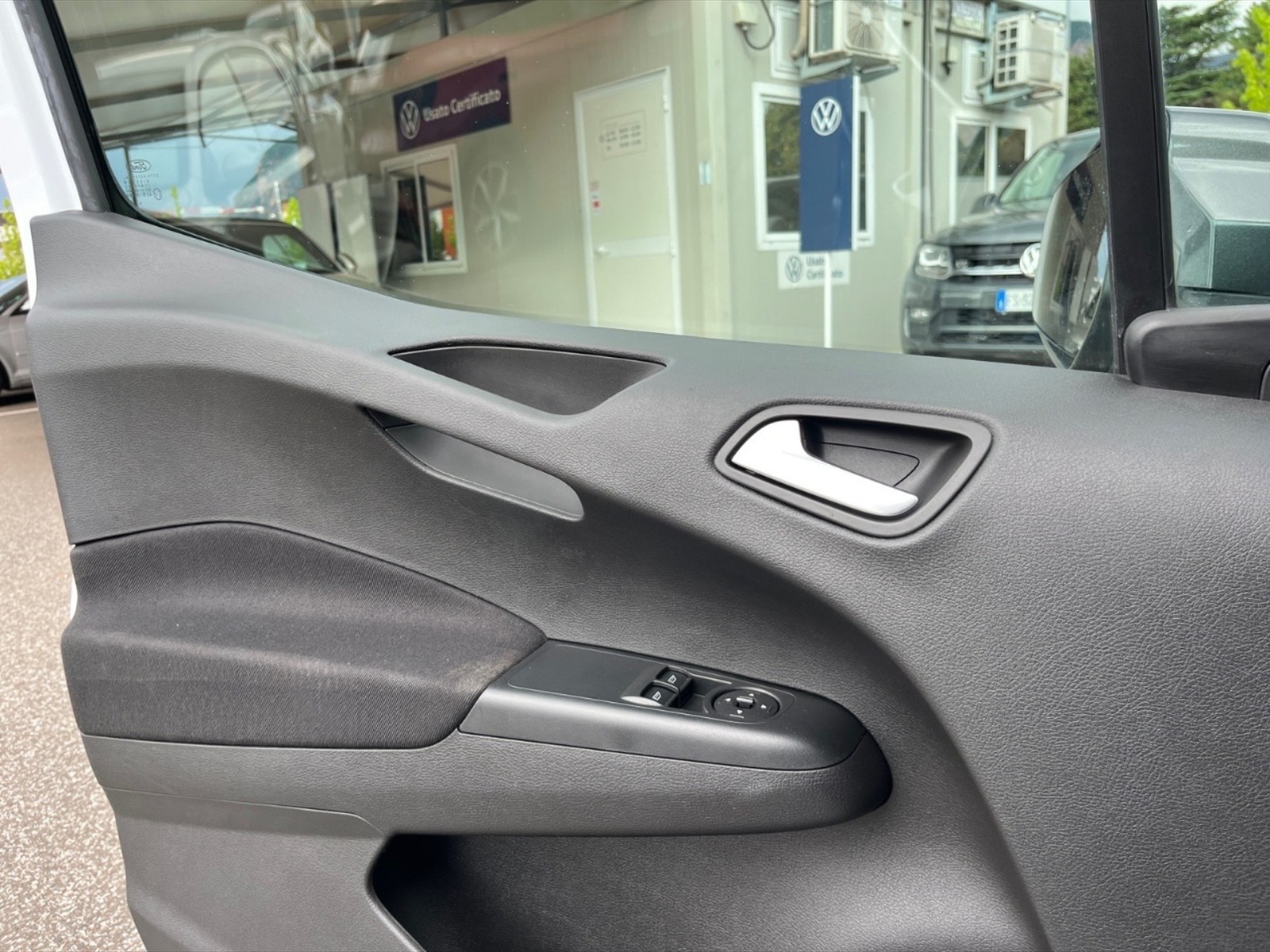 Ford Transit Ford Tourneo Courier 1.5 Tdci 100cv S&s Sport My20 - 20