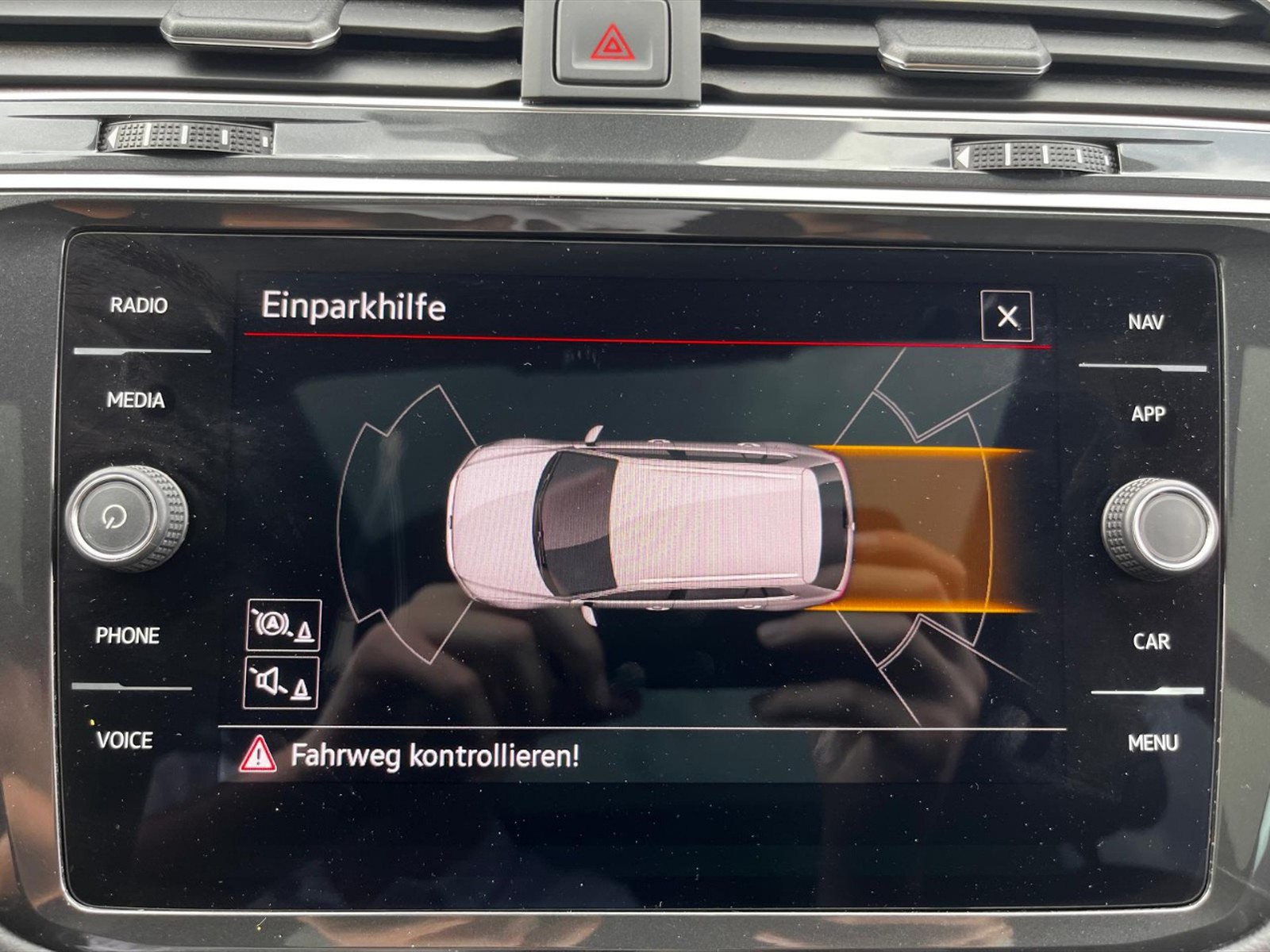 Volkswagen Tiguan 2.0 tdi r-line 4motion 200cv dsg - 18