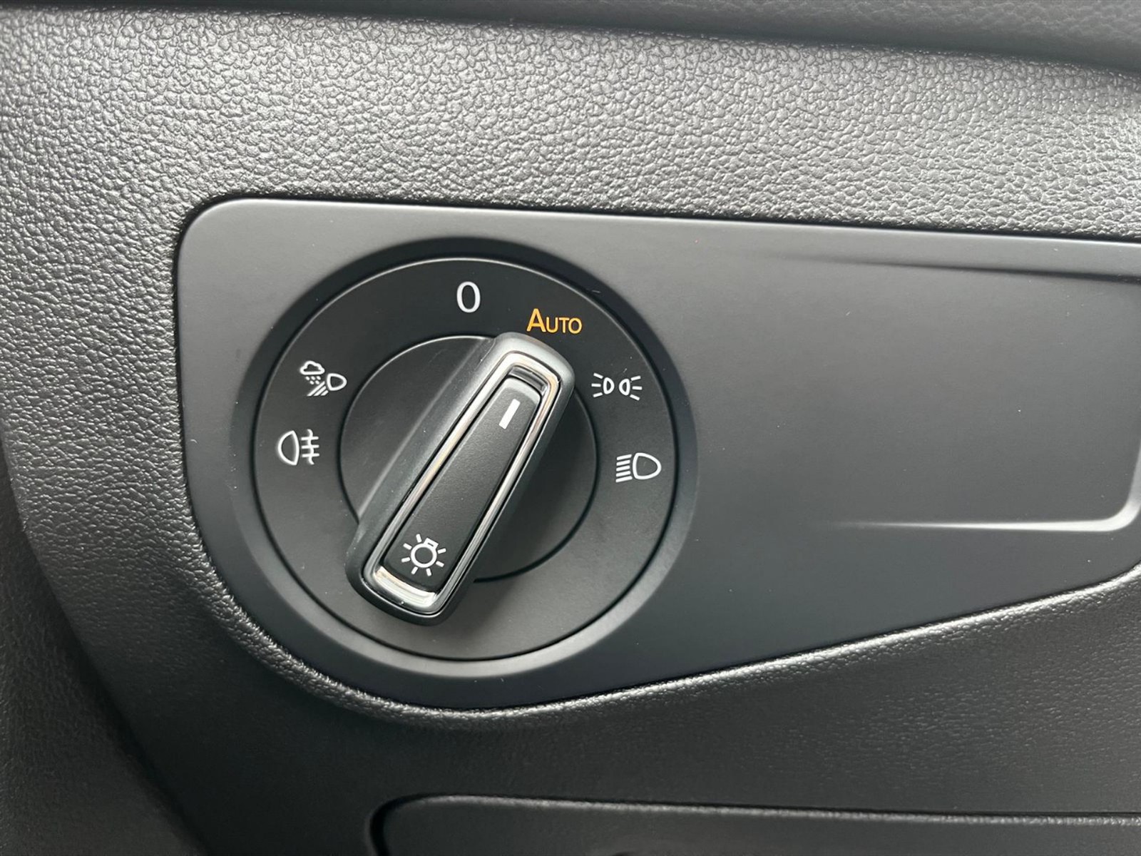 Volkswagen Tiguan 2.0 tdi r-line 4motion 200cv dsg - 24