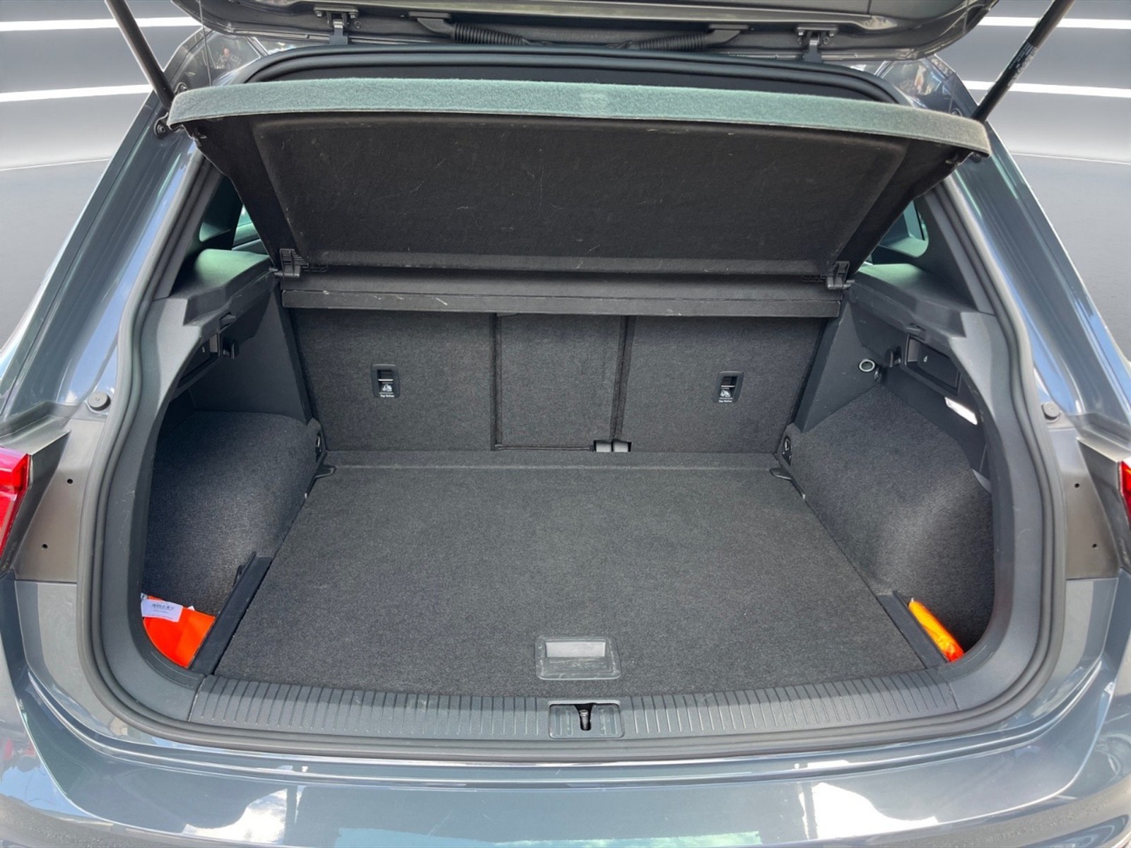 Volkswagen Tiguan 2.0 tdi r-line 4motion 150cv dsg - 12