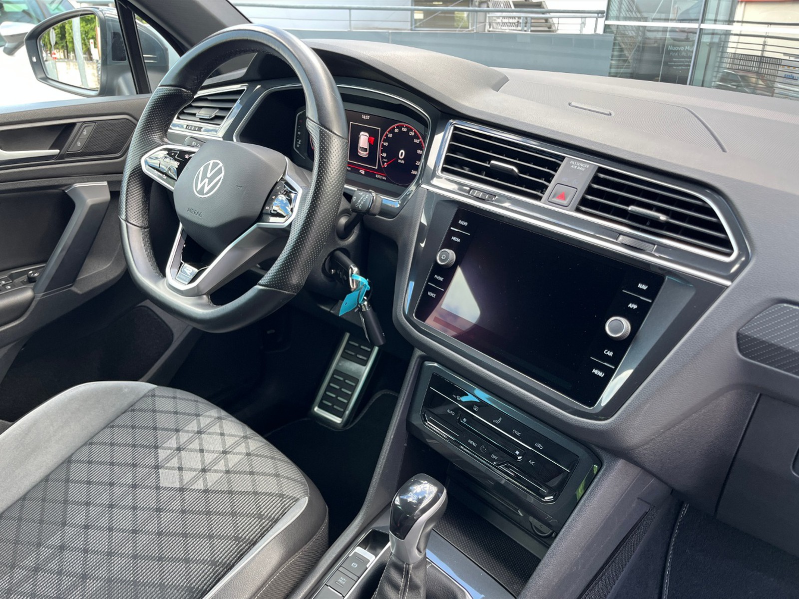 Volkswagen Tiguan 2.0 tdi r-line 4motion 150cv dsg - 7