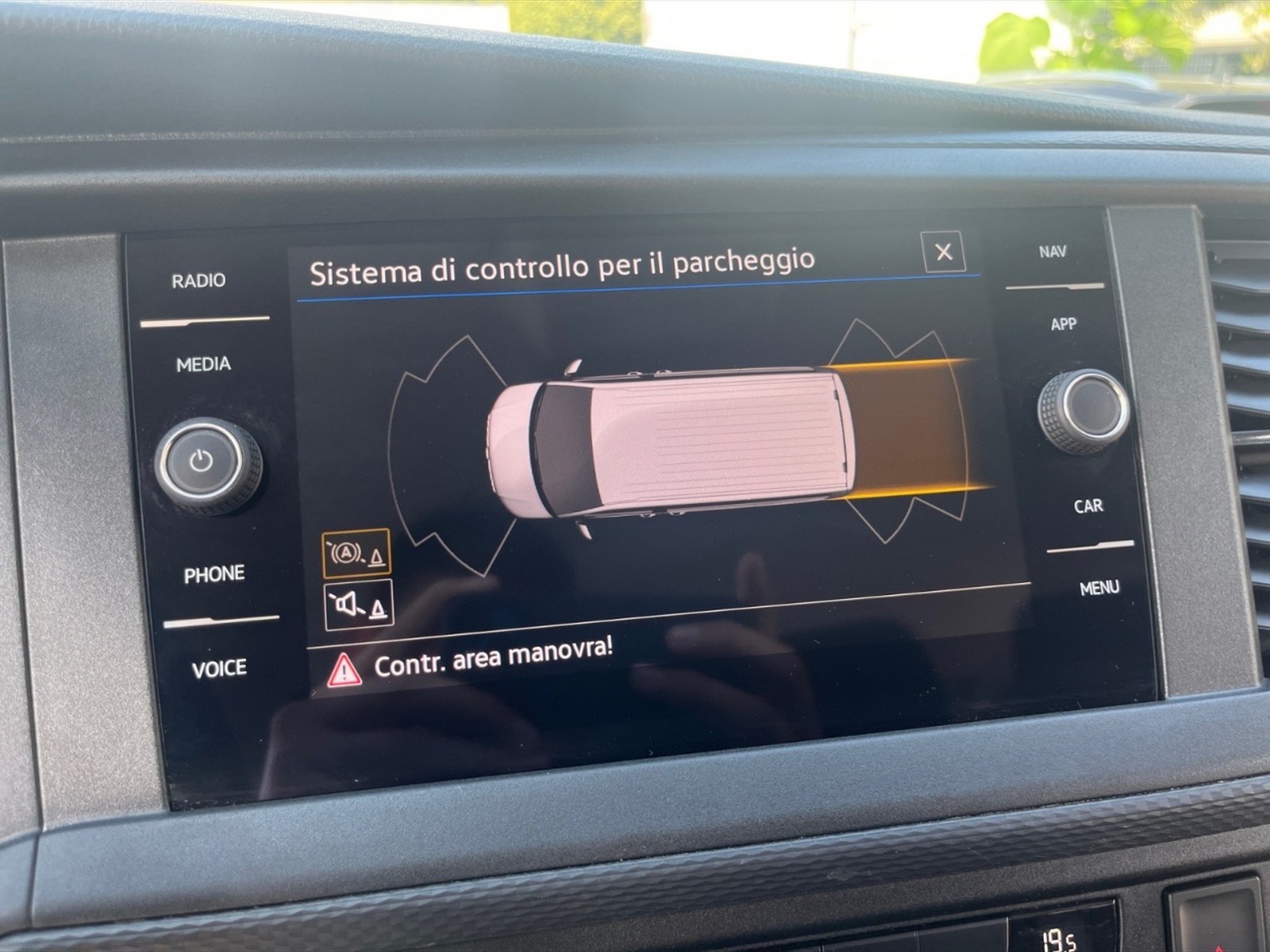 Volkswagen T6.1 Caravelle t6.1 2.0 tdi 150cv comfortline p.c. - 20