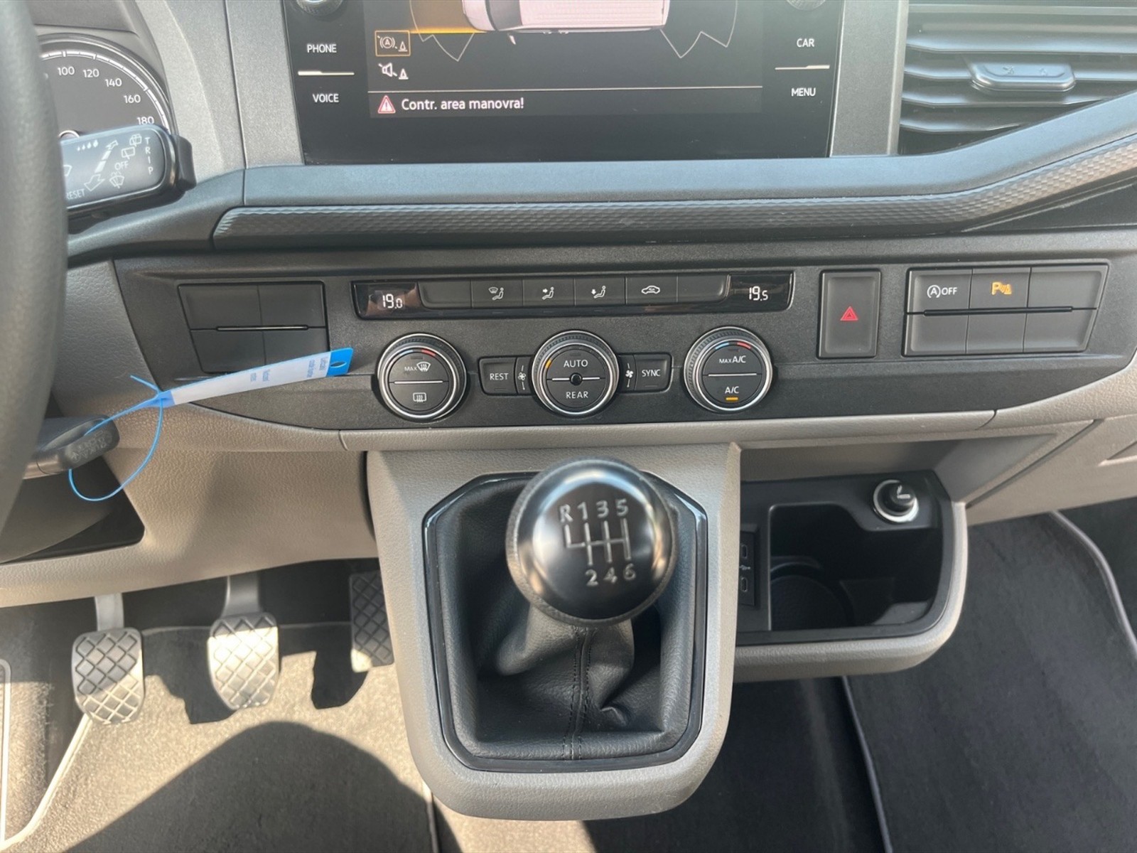 Volkswagen T6.1 Caravelle t6.1 2.0 tdi 150cv comfortline p.c. - 21