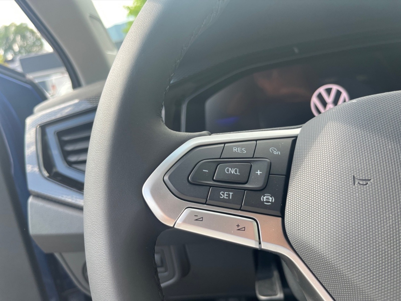 Volkswagen Polo 1.0 tsi edition plus 95cv - 14