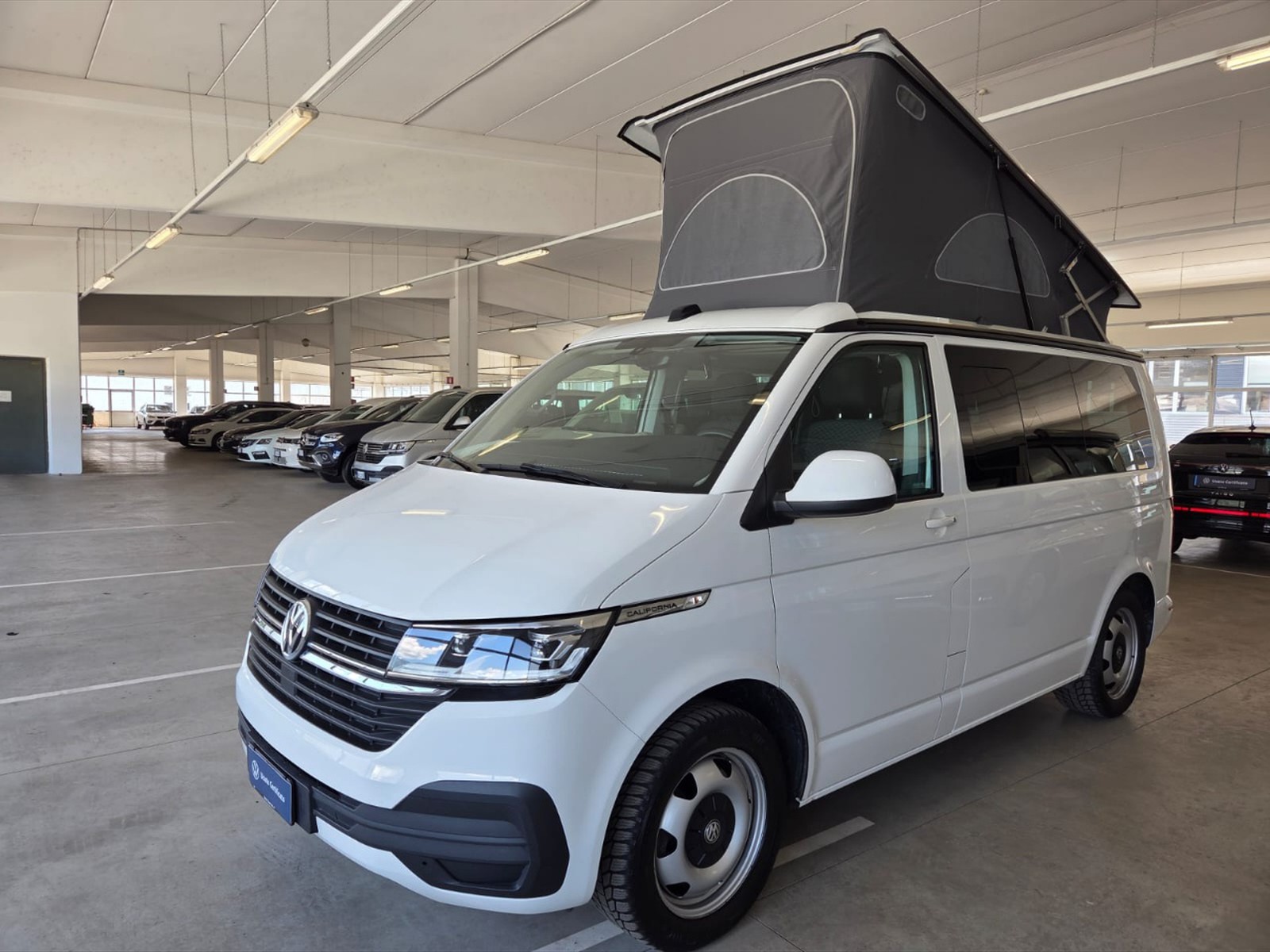 Volkswagen T6.1 California California 2.0 Tdi Beach Camper 150cv - 27