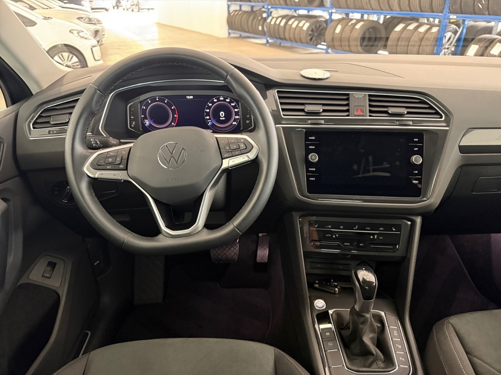 Volkswagen Tiguan 1.5 tsi elegance 150cv dsg - 6