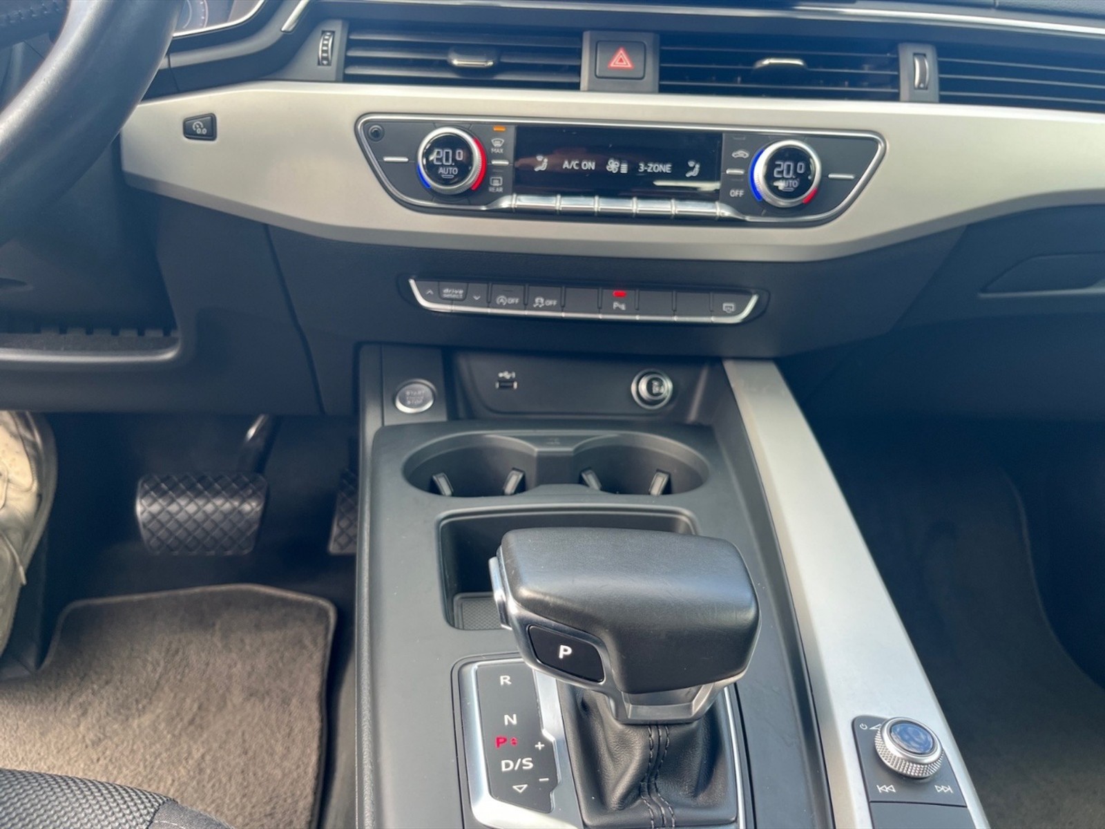 Audi A4 avant 35 2.0 tdi mhev business advanced 163cv s-tronic - 22