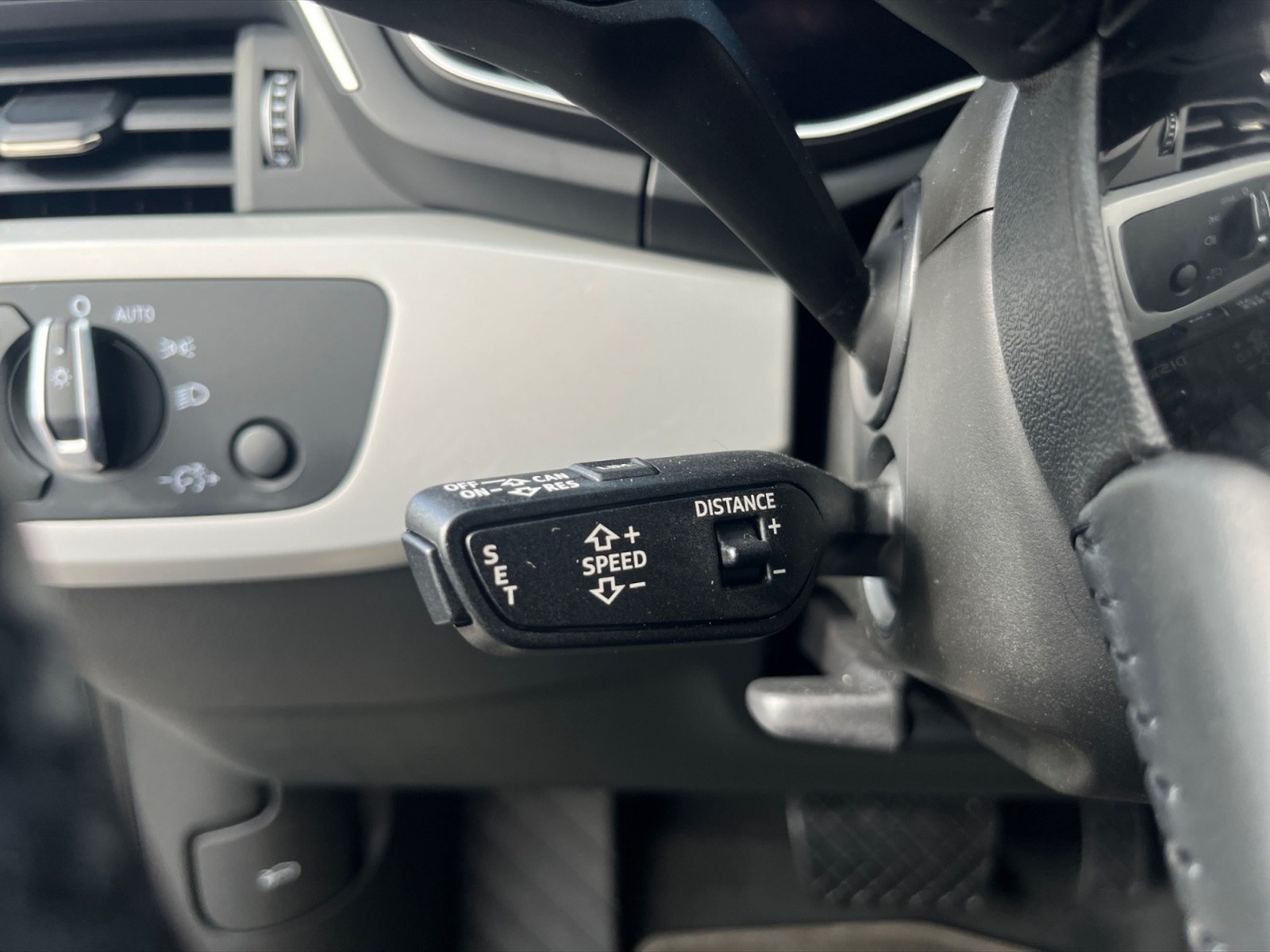 Audi A4 avant 35 2.0 tdi mhev business advanced 163cv s-tronic - 23