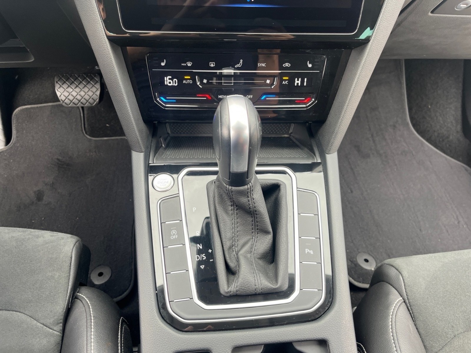 Volkswagen Passat variant 2.0 tdi executive 150cv dsg - 21