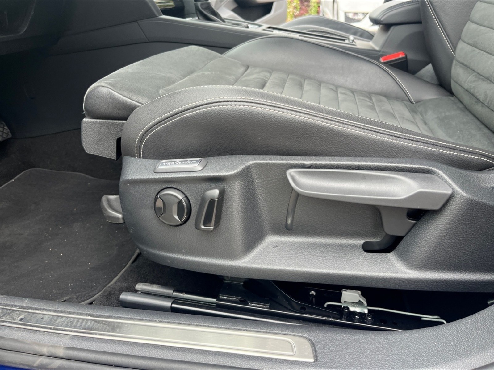 Volkswagen Passat variant 2.0 tdi executive 150cv dsg - 24