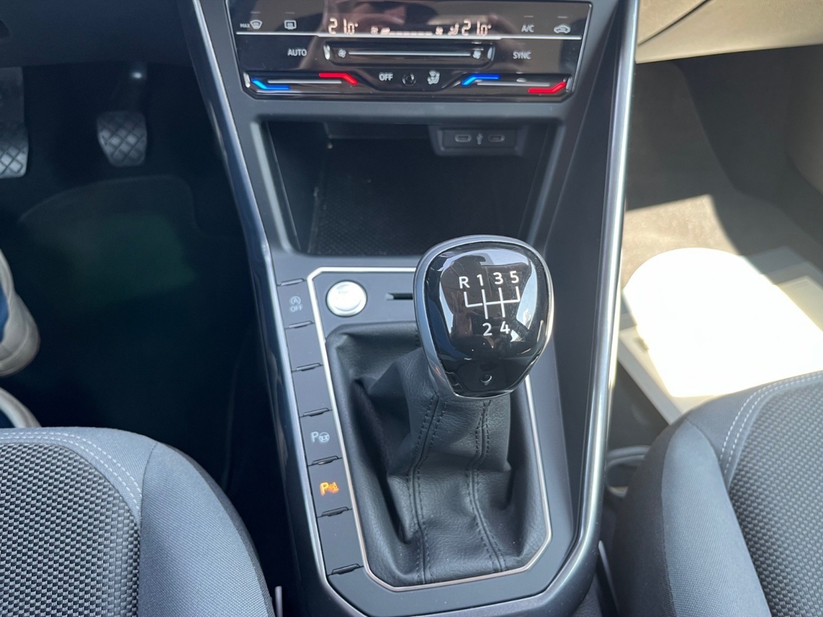 Volkswagen Polo 1.0 tsi style 95cv - 22