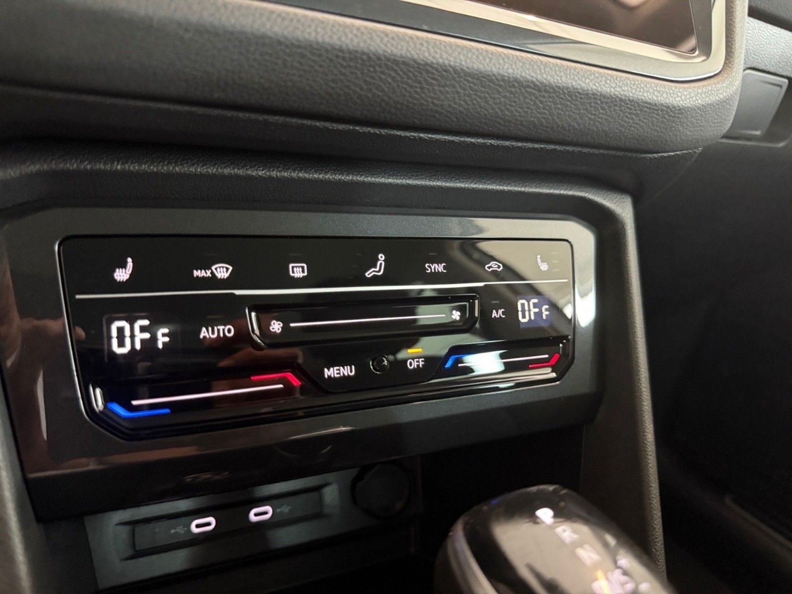 Volkswagen Tiguan 2.0 tdi elegance 4motion 200cv dsg - 19