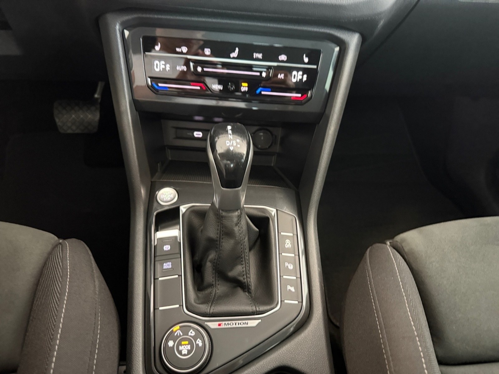 Volkswagen Tiguan 2.0 tdi elegance 4motion 200cv dsg - 20