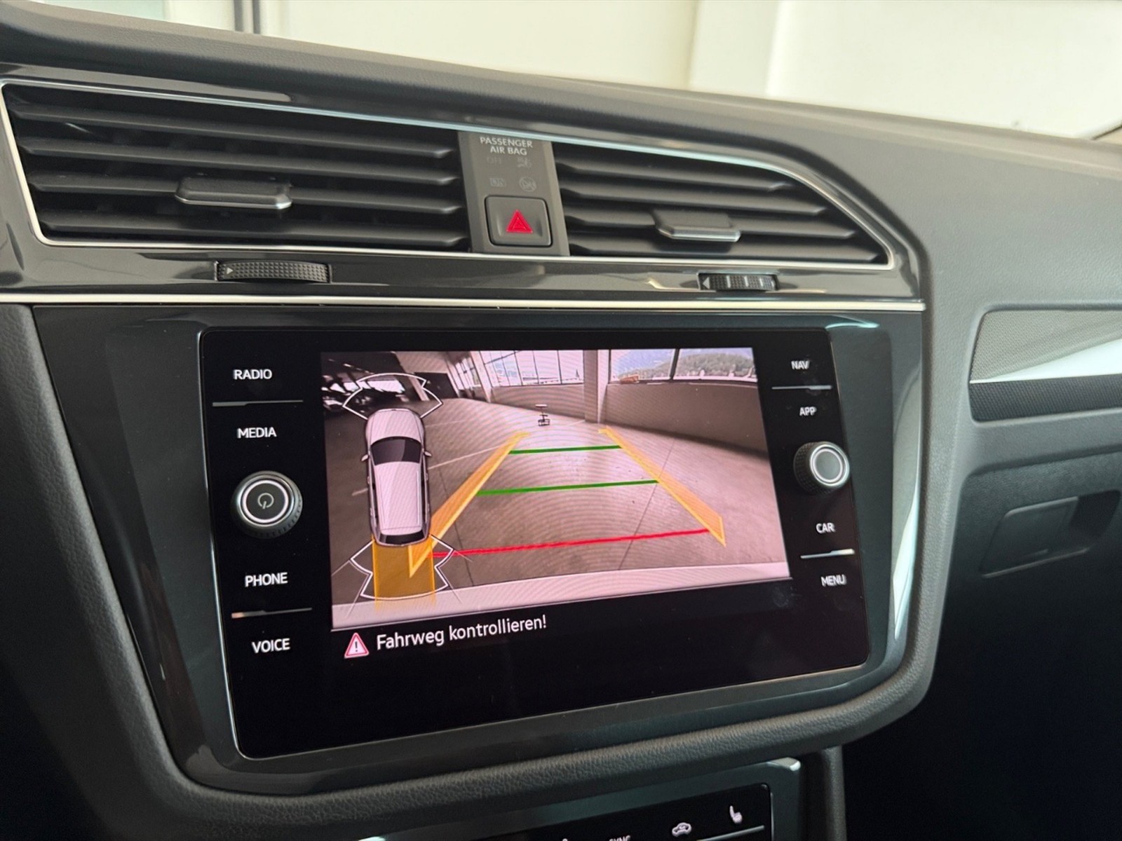 Volkswagen Tiguan 2.0 tdi elegance 4motion 200cv dsg - 26