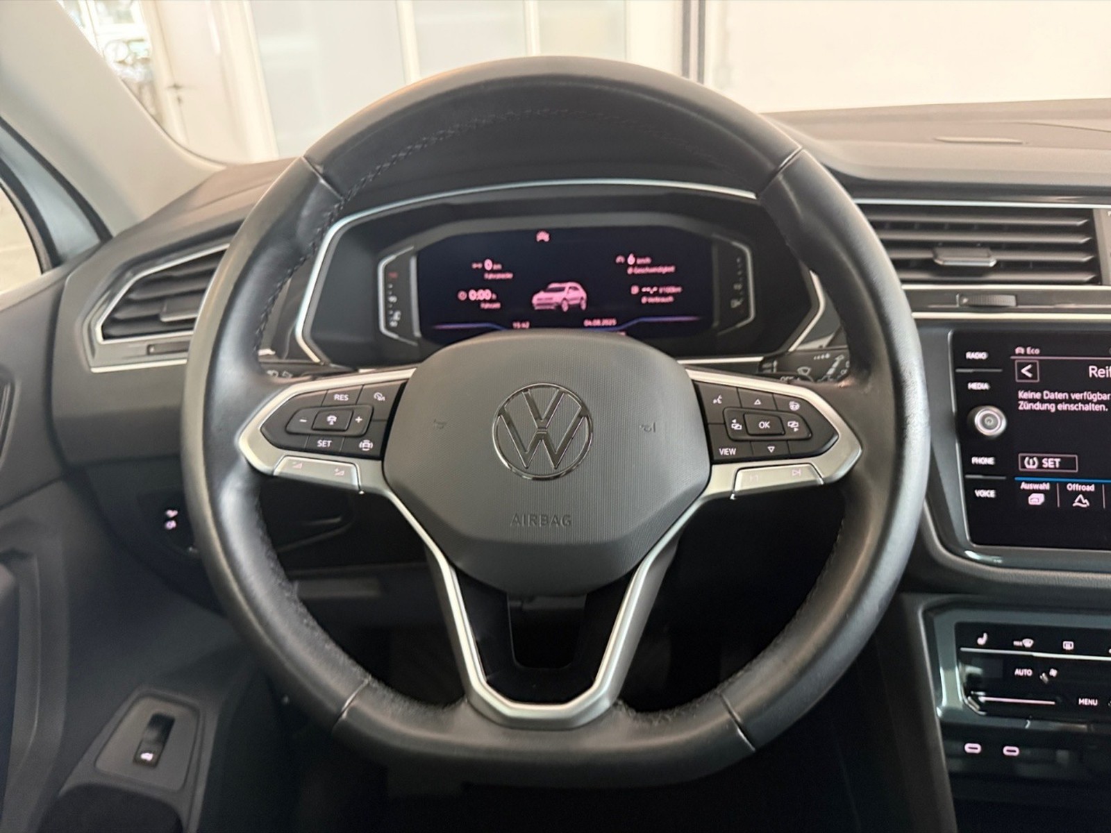 Volkswagen Tiguan 2.0 tdi elegance 4motion 200cv dsg - 8