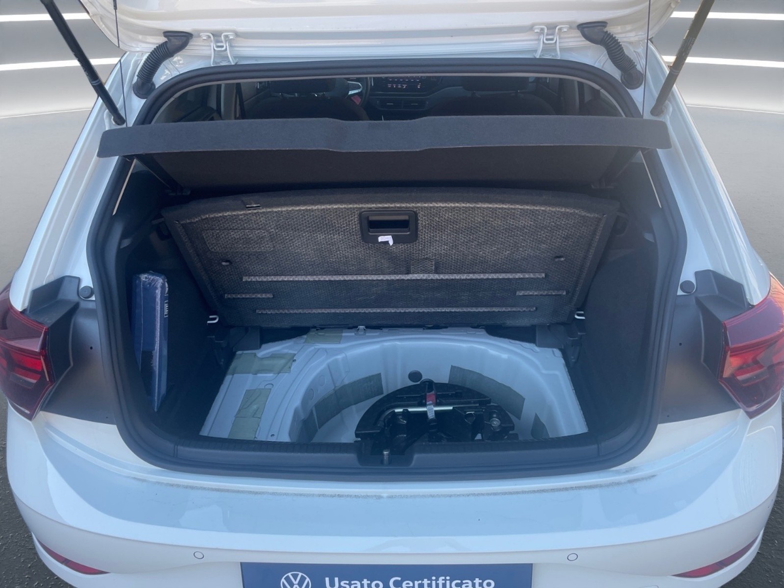 Volkswagen Polo 1.0 evo edition plus 80cv - 12