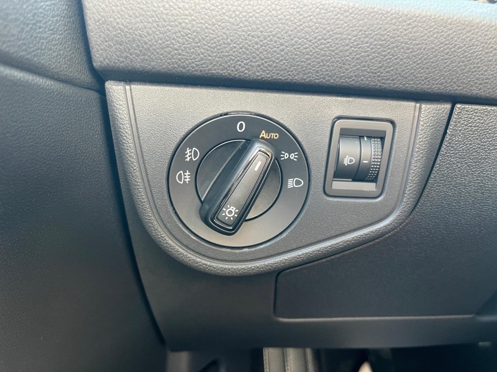 Volkswagen Polo 1.0 tsi edition plus 95cv - 23