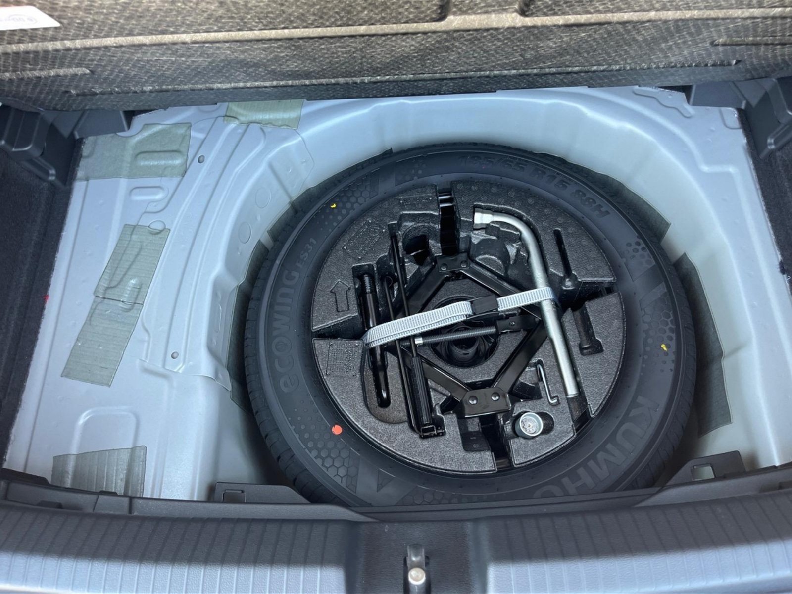 Volkswagen Polo 1.0 tsi edition plus 95cv - 26