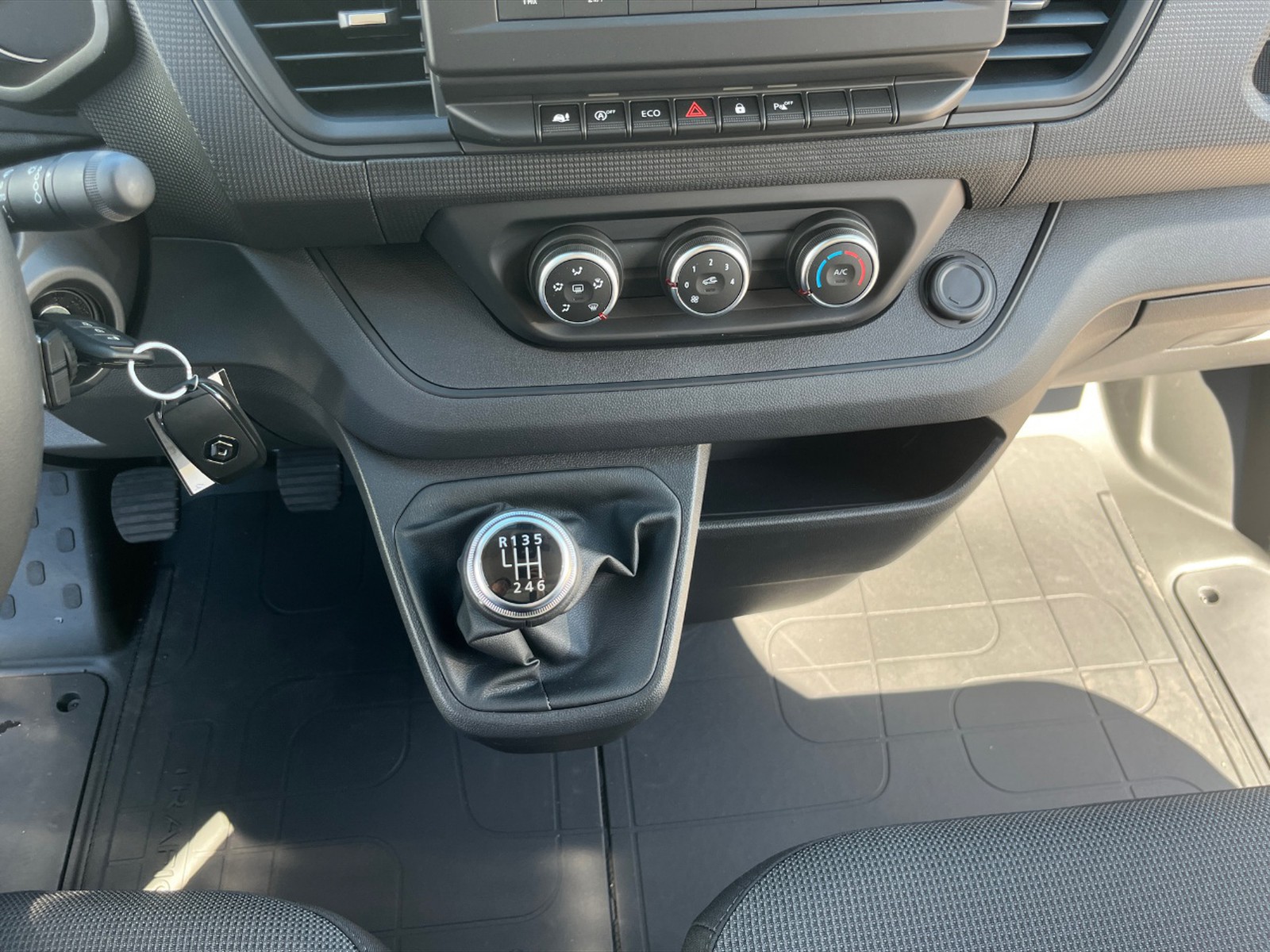 Renault Trafic t27 2.0 dci 170cv energy l1h1 start - 18