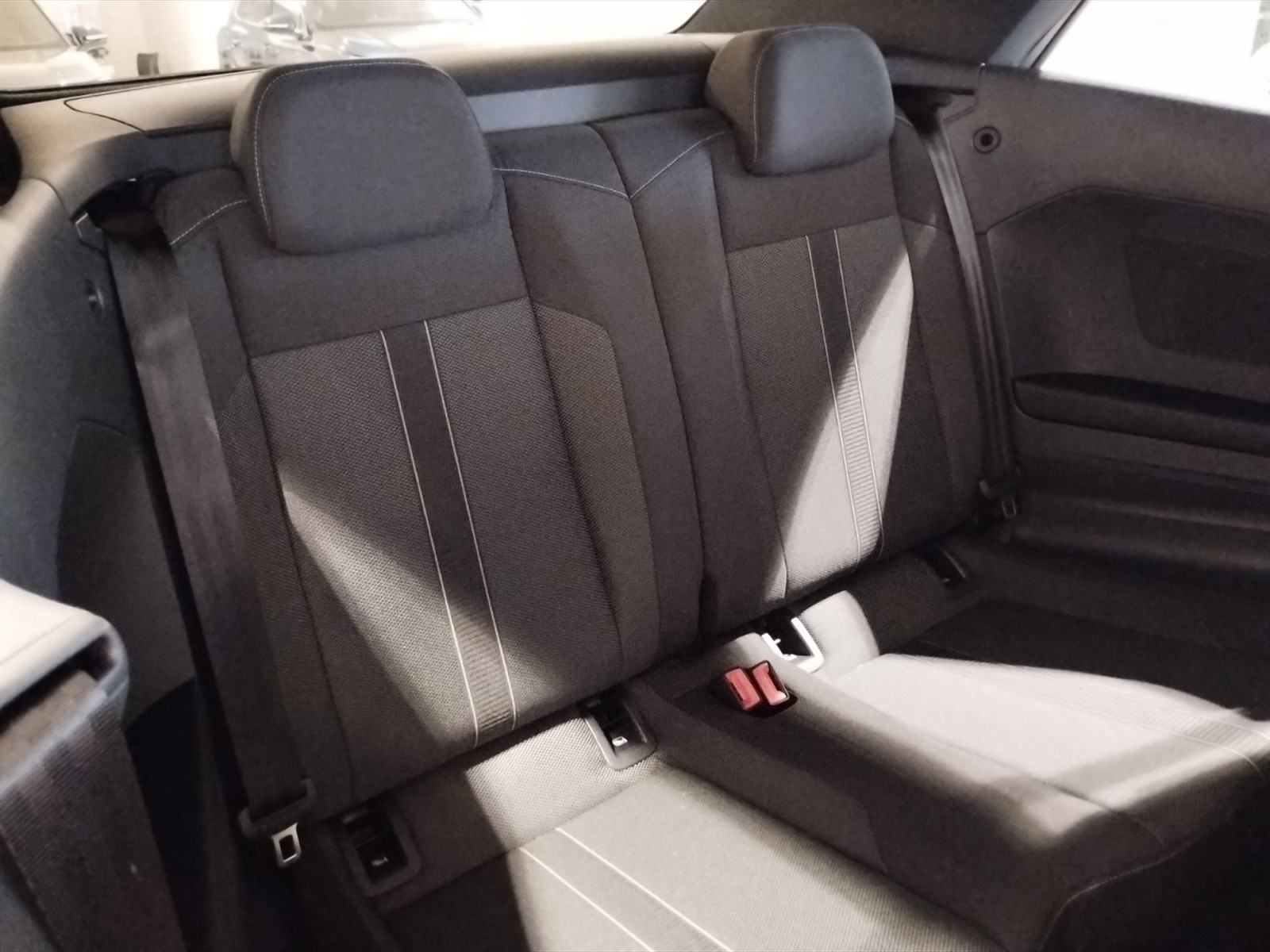 Volkswagen T-Roc cabriolet 1.5 tsi style dsg - 10