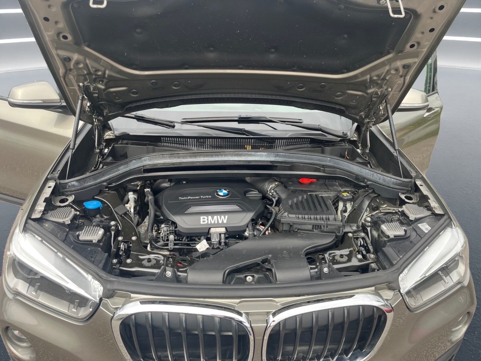 BMW X1 xdrive18d business - 11