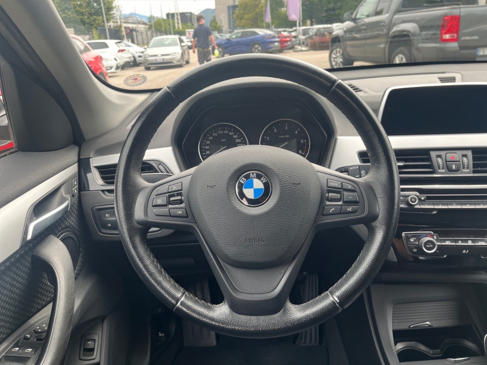 BMW X1 xdrive18d business - 7