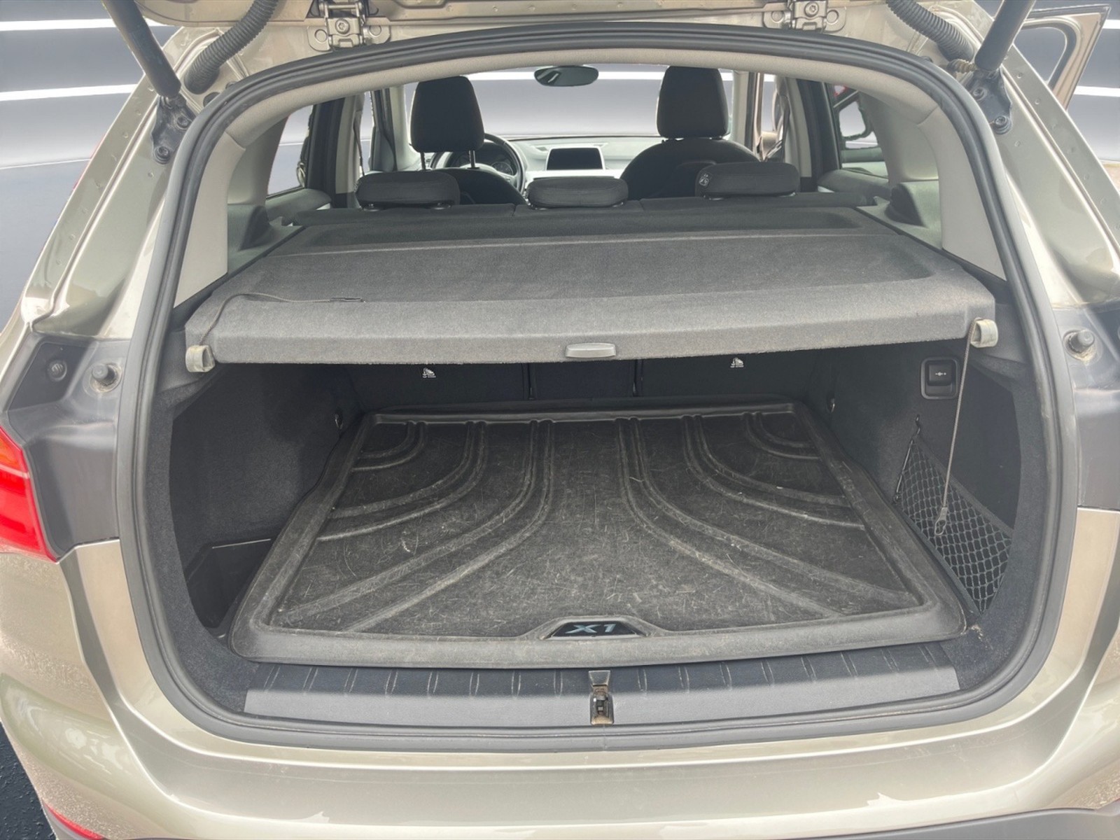 BMW X1 xdrive18d business - 10